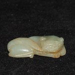 Antikes kleines Jade Beast als Anhänger